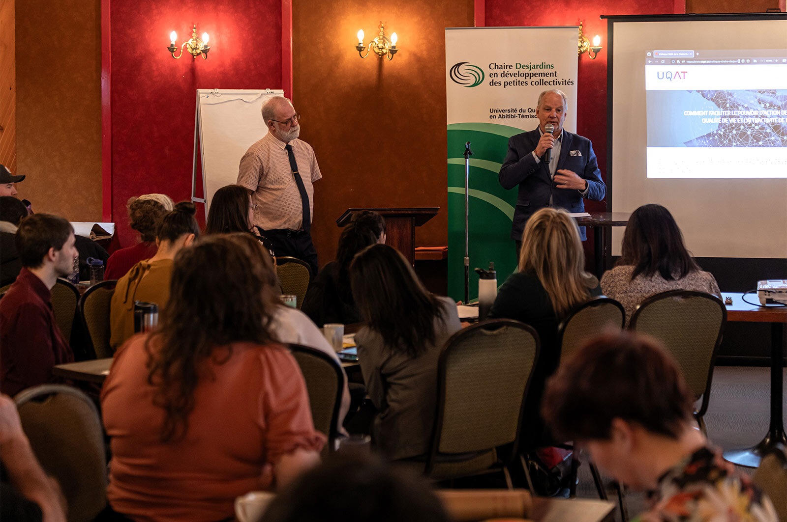 Le Colloque de la Chaire Desjardins en développement des petites collectivités rassemble les gens et les idées novatrices