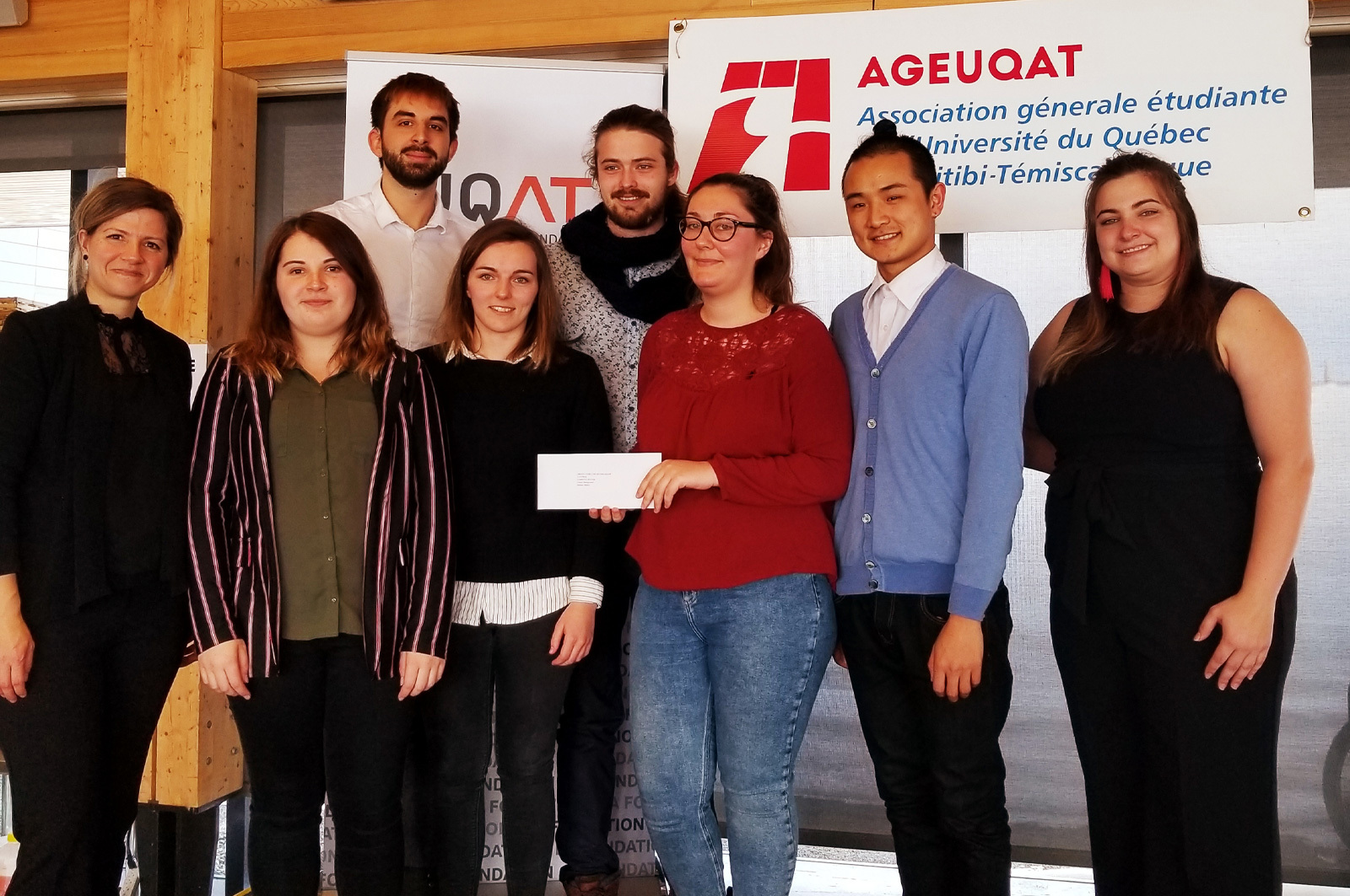 Plus de 67&nbsp;000 $ remis par l'Association g&eacute;n&eacute;rale &eacute;tudiante et la Fondation de l'UQAT pour soutenir les &eacute;tudiants en 2018-2019
