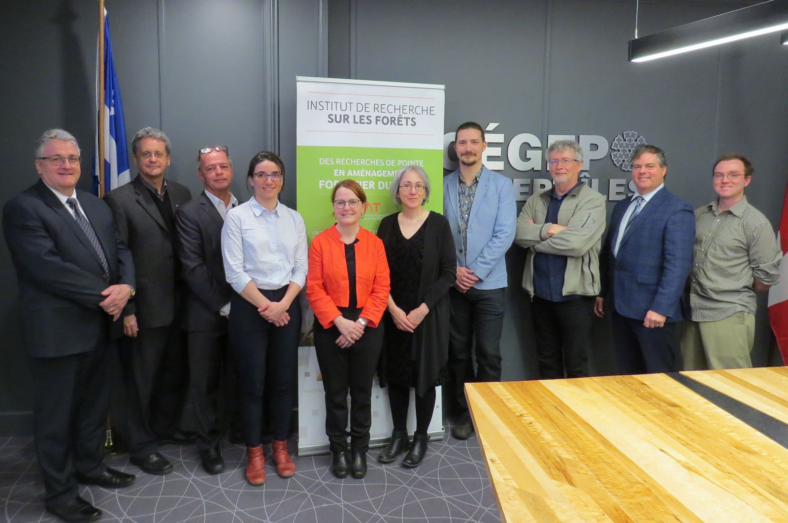 L'UQAT lance une Chaire de recherche sur la gestion du carbone forestier à Sept-Îles