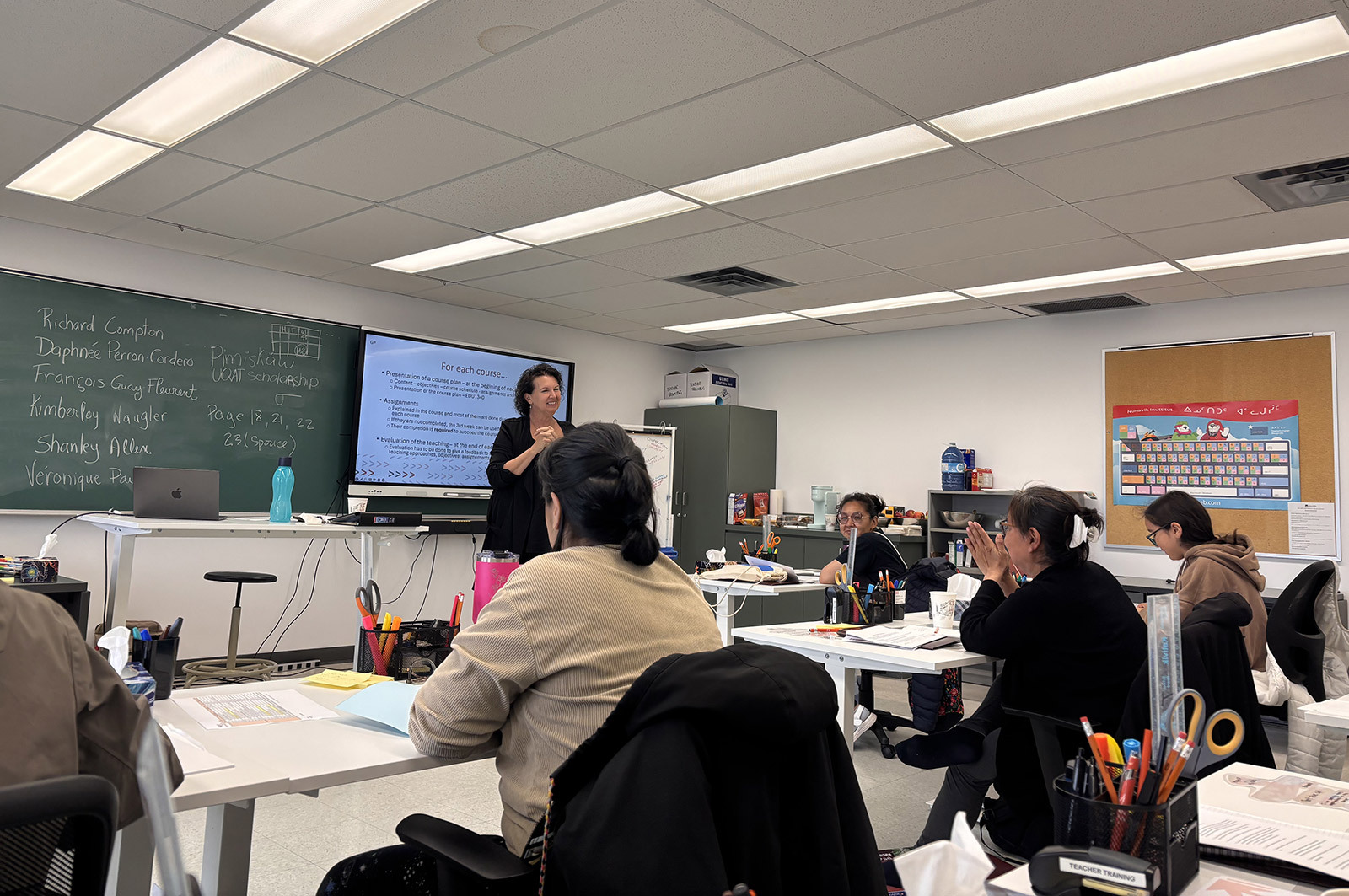 Nouvelle cohorte à Inukjuak : un nouveau jalon pour la formation universitaire en enseignement au Nunavik
